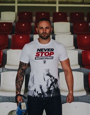 T-shirt Never Stop